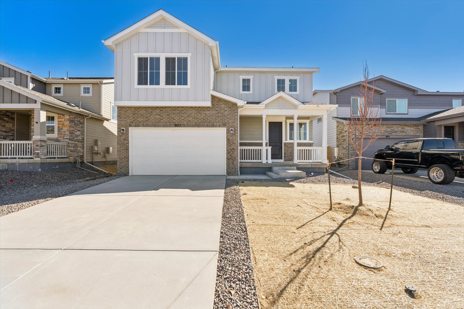 2602 803 Harvard Street