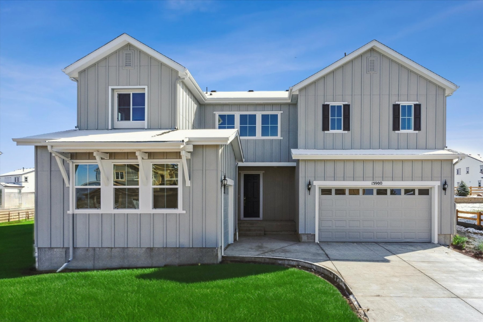 0113 13900 Hanging Lake Street