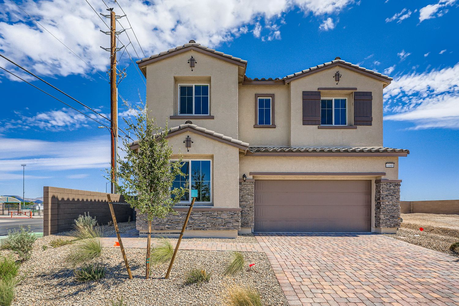 BRV066 5160 EAGLE WAY