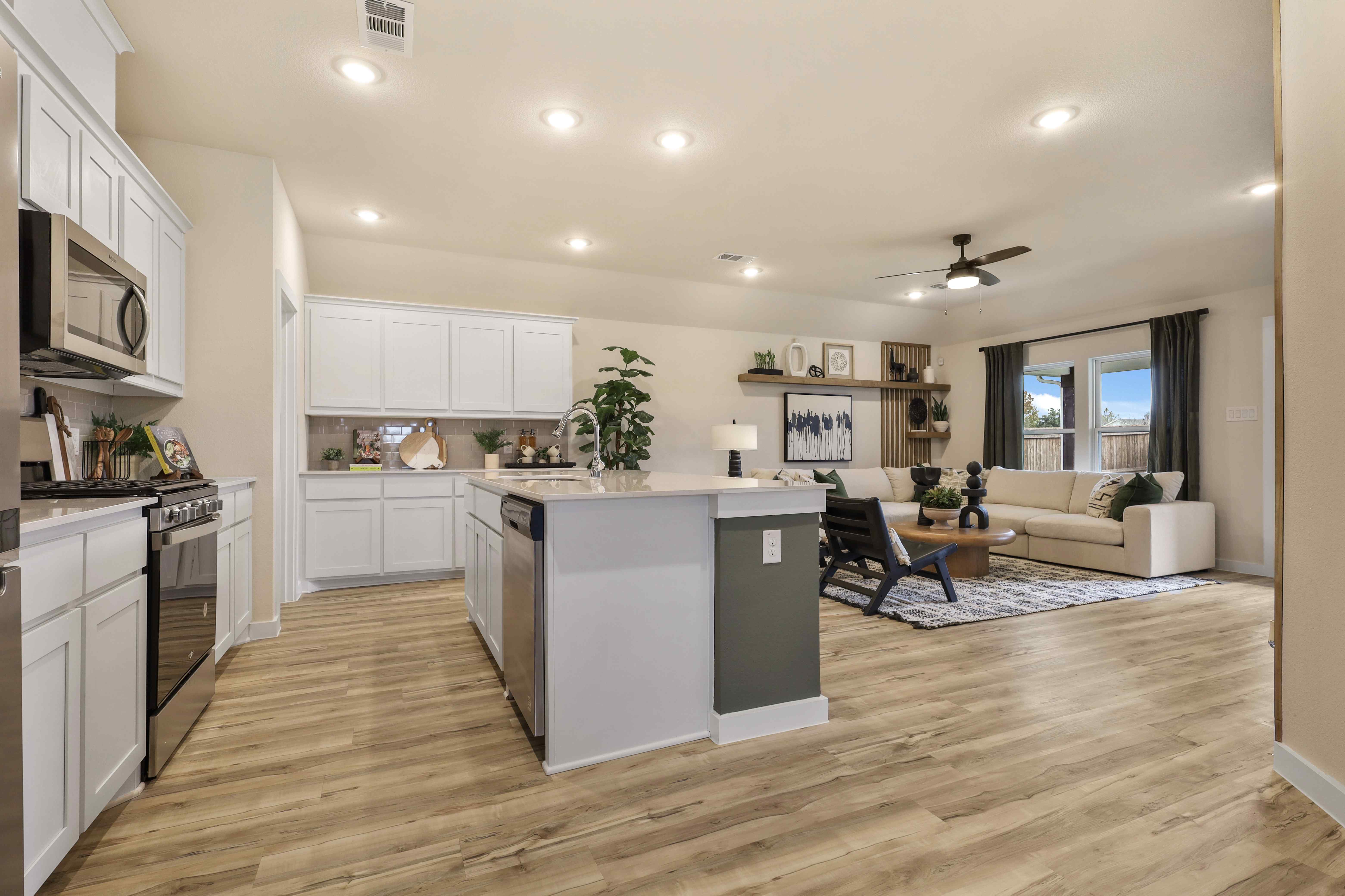 204 sun harvest drive royse city 75189 35